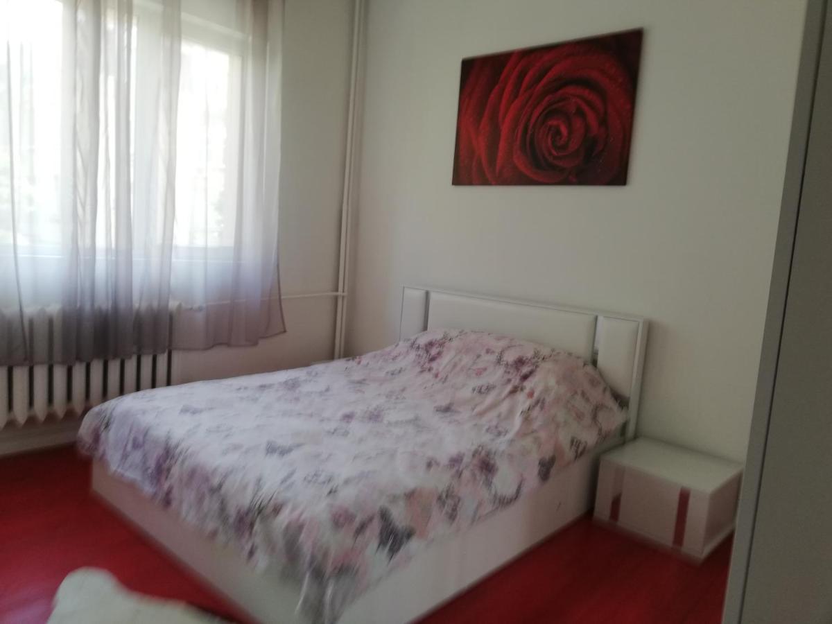 Top Center Cozy And Spacious Apartment Sofia Extérieur photo