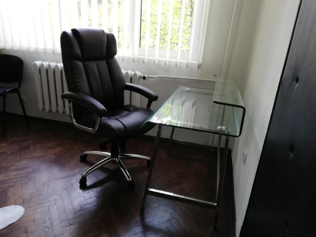 Top Center Cozy And Spacious Apartment Sofia Extérieur photo